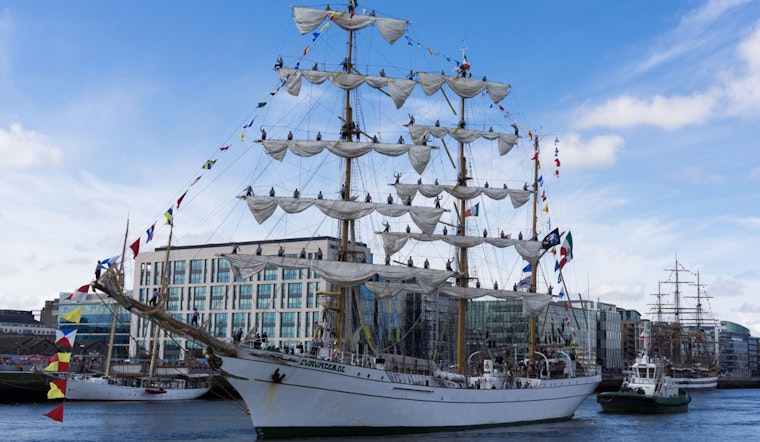 Mexican Navy's Training Ship Relocated for Repairs After Fatal Brooklyn Bridge Collision