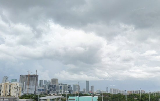 Miami Braces for Increased Showers and Thunderstorms with 70% Chance of Rain Forecasted Towards Week's End