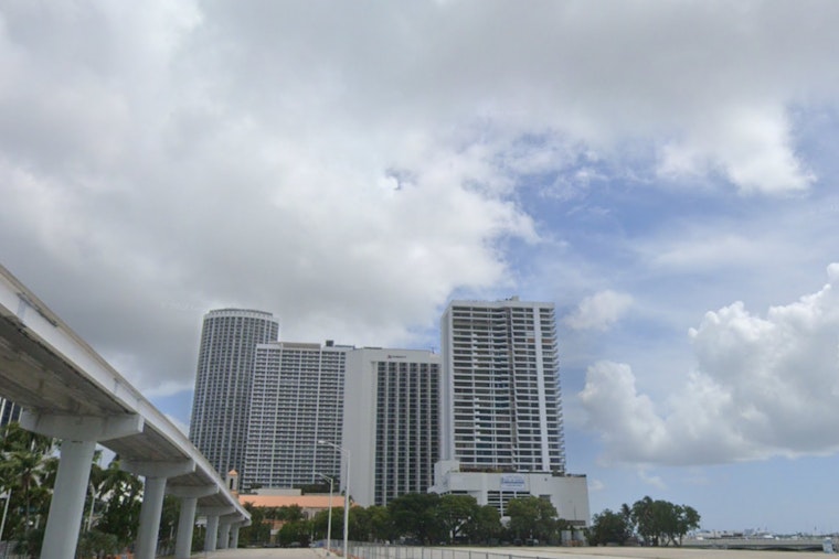 Miami Forecasts a Blend of Sunshine, Little Rain, and Saharan Dust as Week Progresses