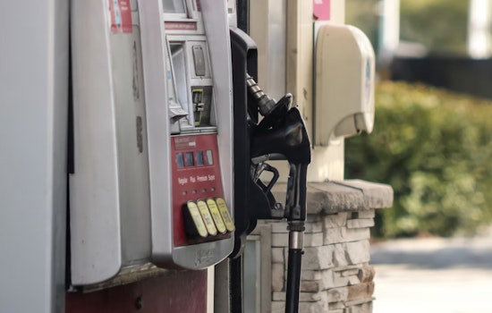 Michigan Sees Modest Dip in Gas Prices Amid Middle East Tensions, Analysts Warn of Upcoming Hikes