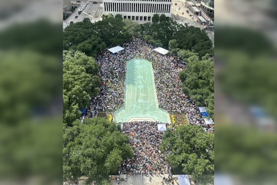 Millions March in "No Kings" Day of Defiance Across U.S. Cities, Challenging Trump's Authoritarian Tilt