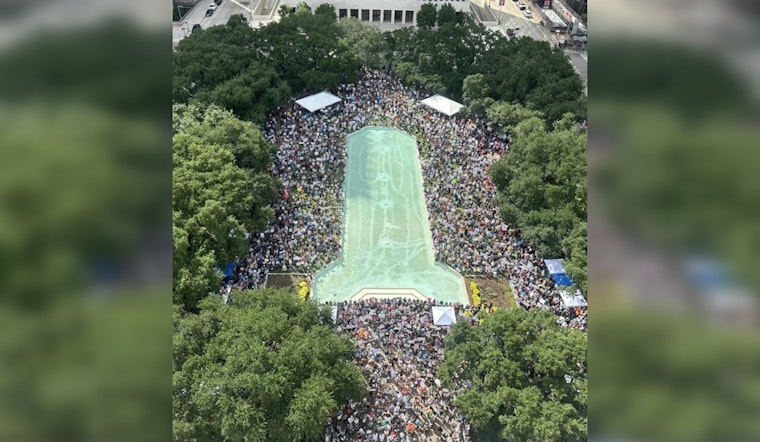Millions March in "No Kings" Day of Defiance Across U.S. Cities, Challenging Trump's Authoritarian Tilt