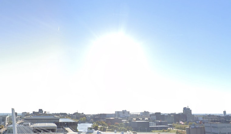 Milwaukee Braces for Sunny Spells, Potential Thunderstorms, and Unsettled Weekend Weather