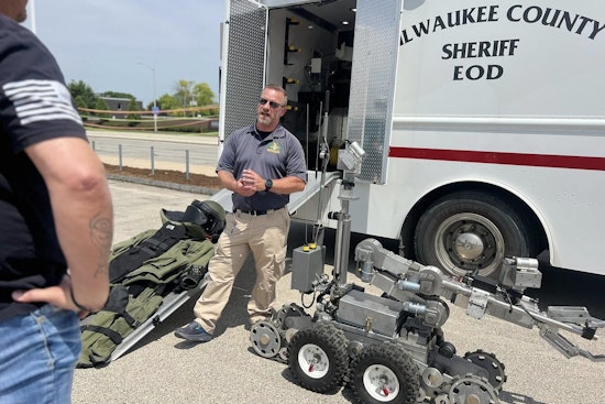 Milwaukee Community Celebrates Hero Appreciation Day with Sheriff's Office and Uptown Motors