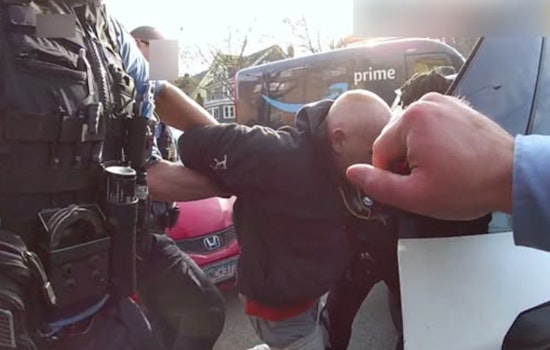 Minneapolis Police Trainee Praised for Apprehending Car Theft Suspect with Felony Warrant