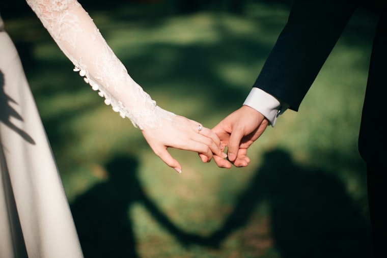 Minnesota Marriage License Fees to Rise: Couples Face $10 Hike Starting July 2025