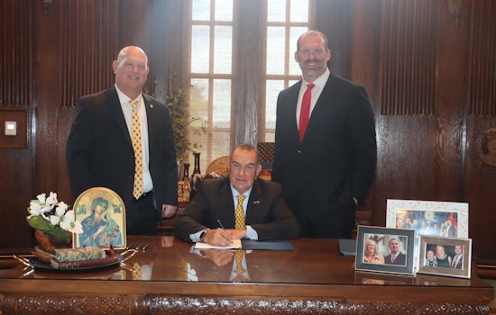 Missouri Governor Mike Kehoe Signs Legislation Approving $100 Million for St. Louis Tornado Recovery and Backing the Future of Kansas City Sports Teams