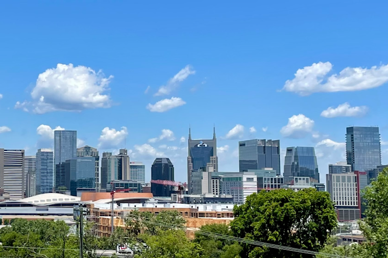 Nashville Braces for Scorching Heat Wave with Temperatures Soaring to Mid-90s