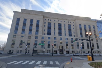 Nashville's Metro Council Approves FY2026 Substitute Budget with Focus on Employee Pay, Education, and Affordable Housing