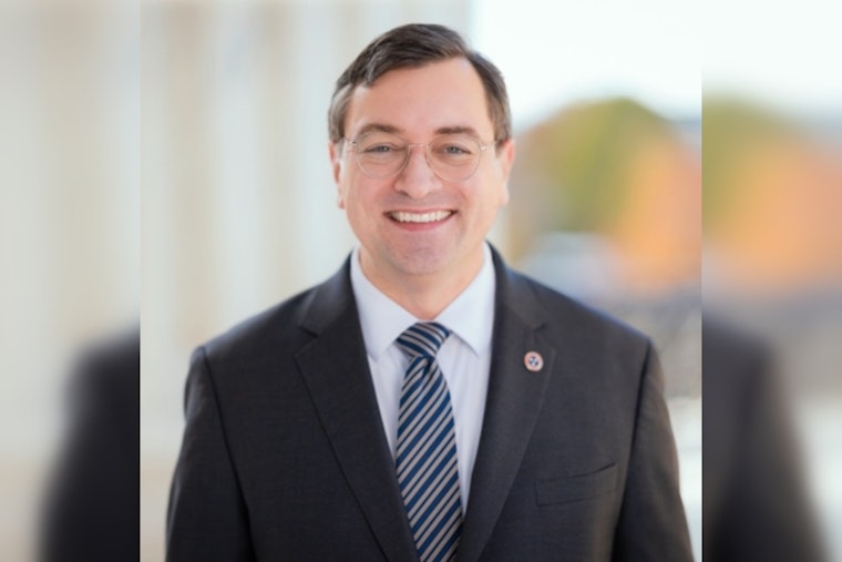National Coalition of Attorneys General Backs Veteran's Fight for G.I. Bill Benefits in Federal Court