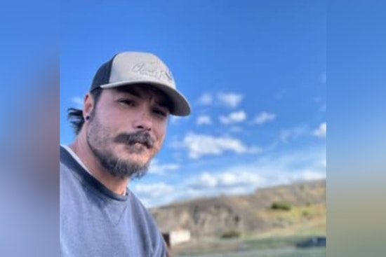 Nationwide Manhunt for Pewaukee Dad Accused of Triple Murder as Ex-Military Suspect Allegedly Asphyxiates His Three Young Daughters in Washington State Horror