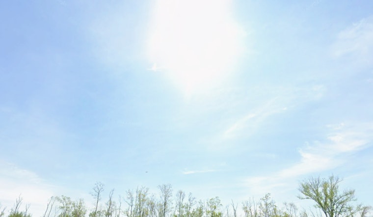 New Orleans Braces for Week of Sun and Storms, NWS Forecasts Alternating Weather Patterns