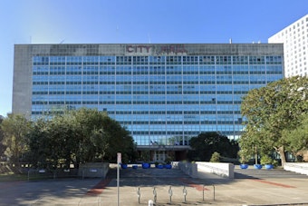 New Orleans City Council and Tulane University Settle Property Dispute, Paving Way for Charity Hospital Redevelopment