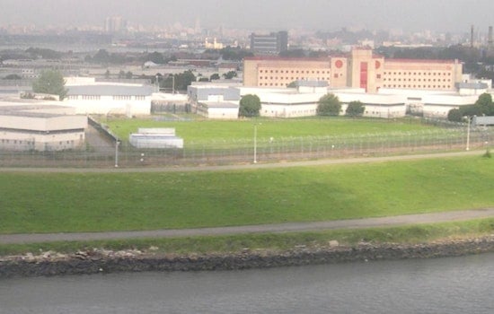 New York Judge Extends Order Halting ICE Operations at Rikers Amid Legal Battle and Quid Pro Quo Allegations