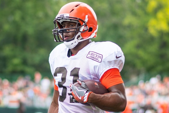 Nick Chubb Bids Emotional Farewell to Cleveland Browns, Prepares for New Chapter with Houston Texans