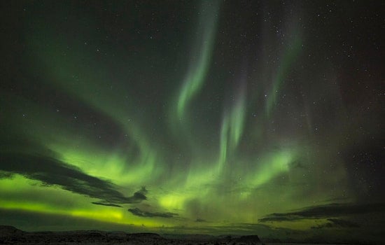 Northern Lights Poised to Dazzle from D.C. to Colorado Amid G4 Solar Storm, Potential Disruptions Warned