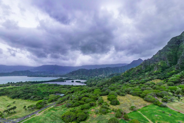 Oahu and Neighboring Islands Braced for Trade Winds Strengthening, NWS Honolulu Forecasts Dry Spell with Incoming Showers