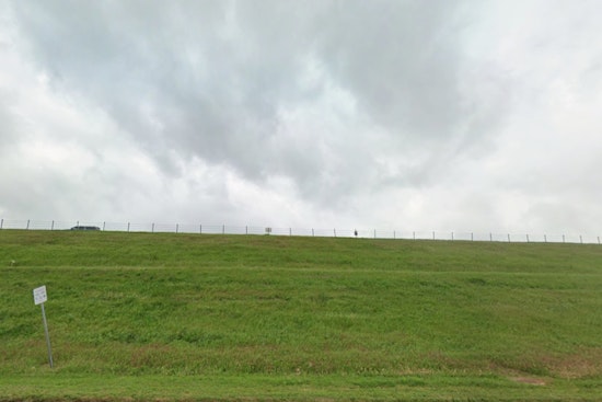 Oklahoma City Braces for Showers and Thunderstorms with Temperatures in the Mid-80s