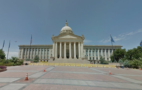 Oklahoma Legislators Override Governor's Veto, Secure Extension for Cosmetology and Barbering Board