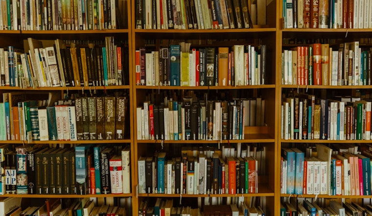 Oklahoma State Representative Michelle McCane Honored with Bill Lowry Library Champion Award