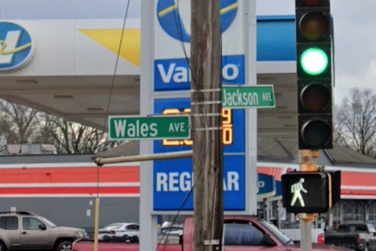 One Dead, Another Critical After Early Morning Collision in Memphis