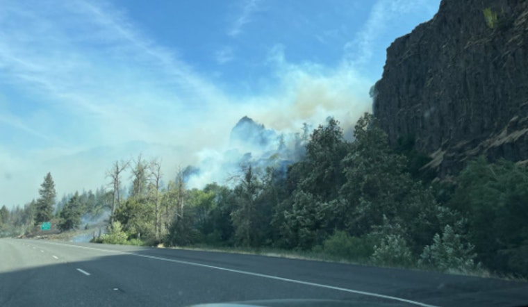Oregon Governor Activates Emergency Measures as Rowena Fire Forces Evacuations and Closes I-84