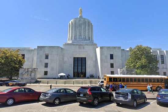 Oregon Senate Advances Bill to Shield Consumers from Big Tech's Utility Costs