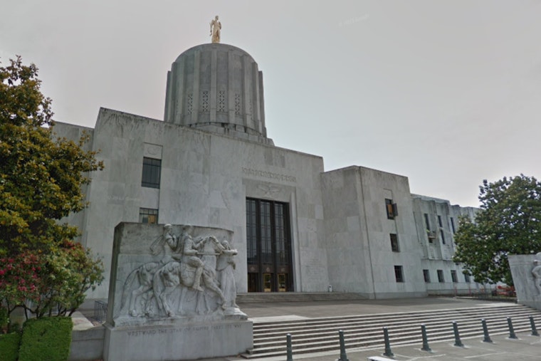 Oregon Senate Passes Bill Targeting For-Profit Utility Profits to Boost Consumer Protection and Environmental Standards