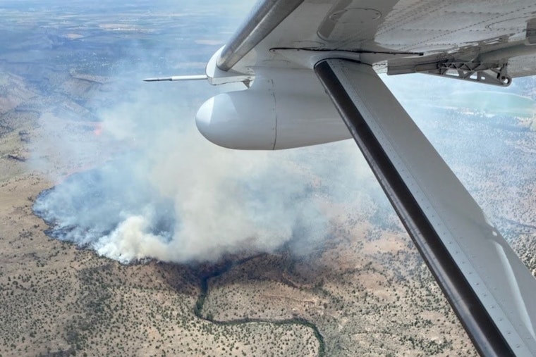Oregon State Fire Marshal Mobilizes Against 1,500-Acre Alder Springs Fire in Jefferson County