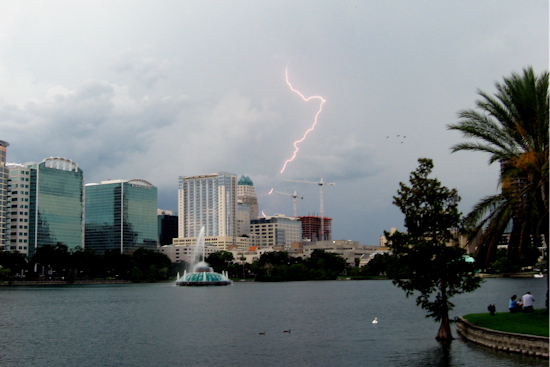 Orlando Braces for Daily Thunderstorms and High Heat as National Weather Service Issues Warning