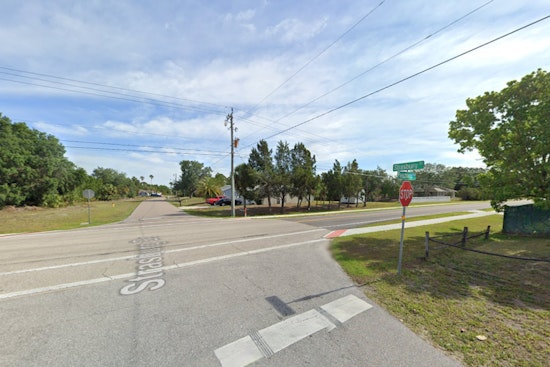 Peachland Boulevard in Charlotte County to Face Lane Closure for Power Pole Installation