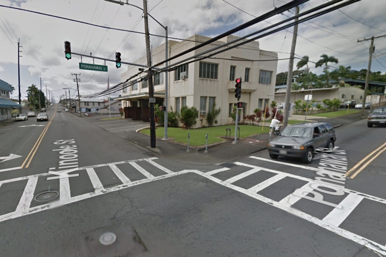 Pedestrian in Critical Condition After Hilo Traffic Collision as Police Investigate Negligent Injury