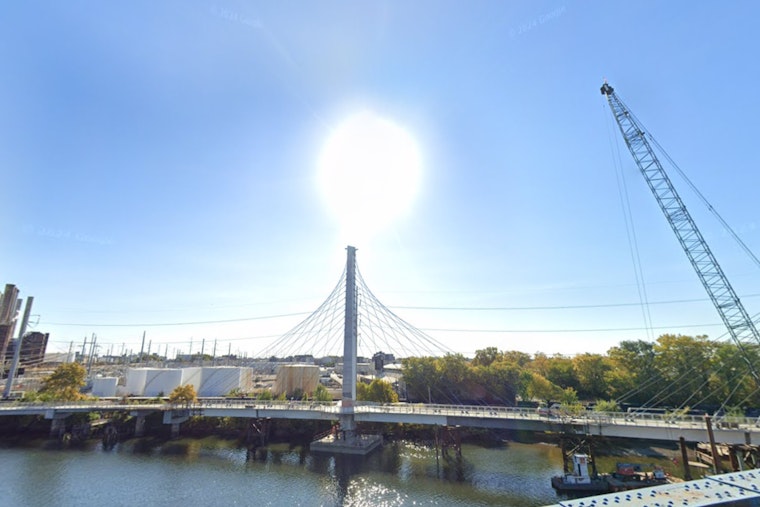 Philadelphia Hit by Extreme Heat Warning, Heat Index May Reach 105 Degrees