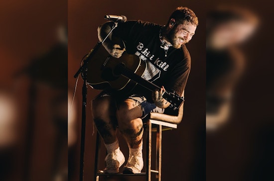 Post Malone Rocks Phoenix with BIG ASS Stadium Tour, Blending Hits and Sustainability