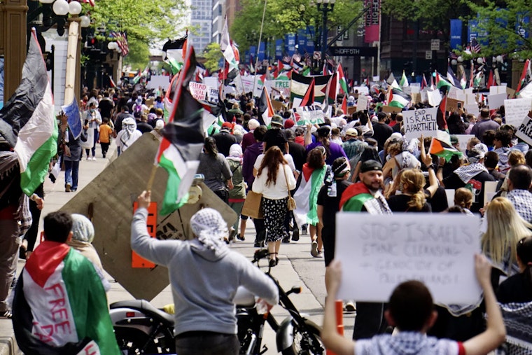 Pro-Israel and Pro-Iran Demonstrators Clash in New York City Amid Rising Middle East Tensions