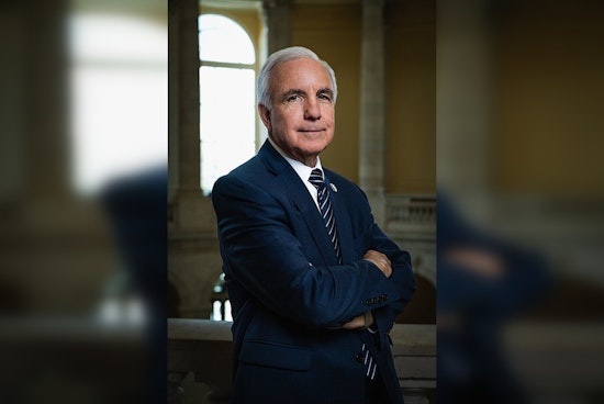 Rep. Carlos Gimenez Inspects Krome Detention Center Amid Scrutiny Over Detainee Treatment in Miami-Dade