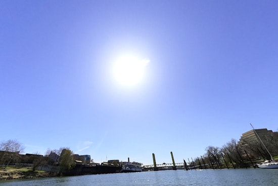 Sacramento Welcomes Sunny Stretch with Temperatures Soaring into the Low 90s