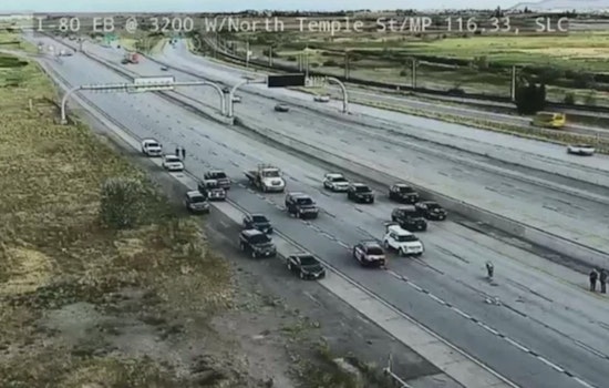 Salt Lake City Interstate Shutdown: Suspect Exchanges Gunfire with Police and Tow Truck Driver, Leading to Critical Injury and Rush Hour Traffic Chaos