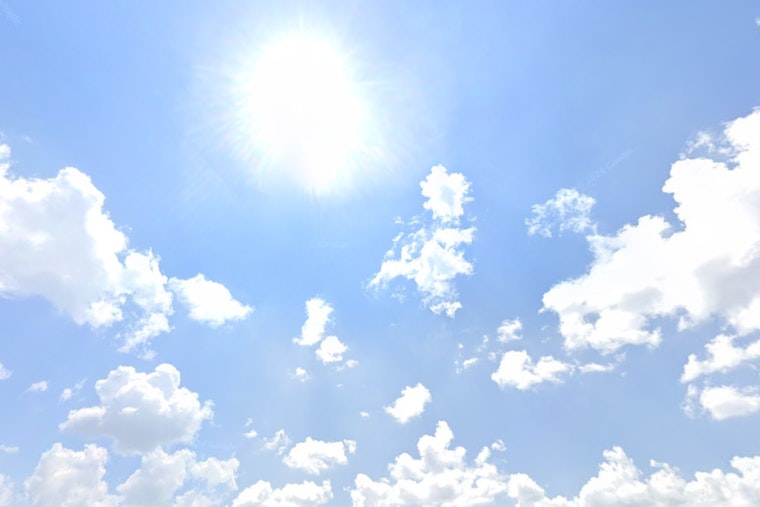 San Antonio Braces for Mid-90s Heat Wave with Clear Skies Ahead