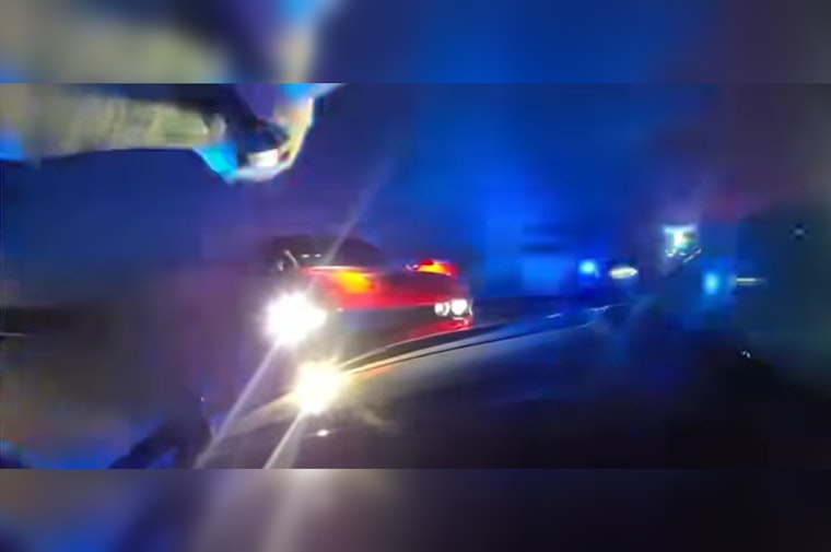 Sandy Springs Police Apprehend Man After High-Speed Chase in Stolen Vehicle on GA 400