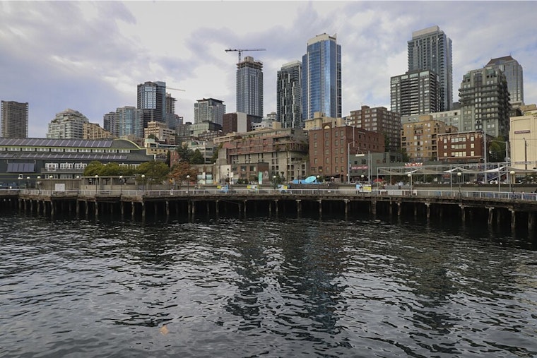 Seattle Braces for Rainy Saturday with Sunshine on the Horizon: NWS Outlook
