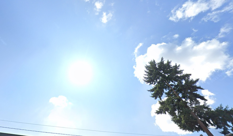 Seattle to Enjoy Continued Sunny Skies Through Tuesday, Showers Expected Midweek