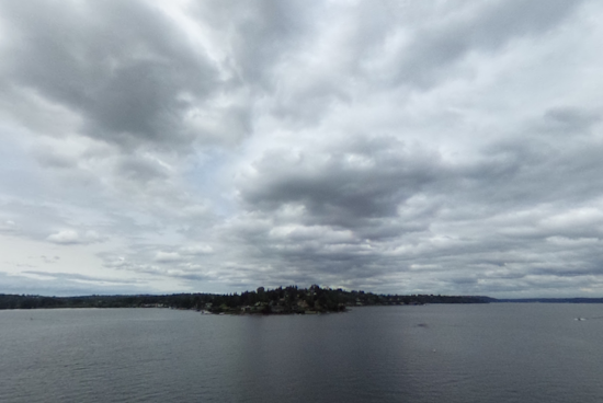 Seattle to Enjoy Sunny Skies and Warm Temperatures, Intermittent Showers Expected Later in the Week
