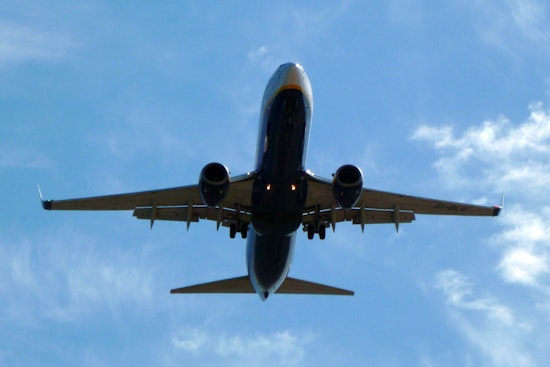 Severe Weather Disrupts Houston Airports as Ground Stops and Delays Affect Travelers at IAH and Hobby