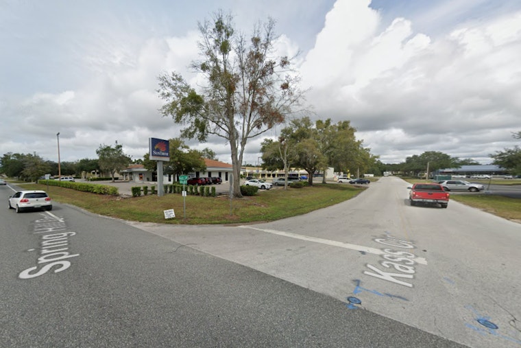 Spring Hill Resident Mistaken for Home Invader Amidst Domestic Dispute, Hernando County Sheriff's Office Clarifies