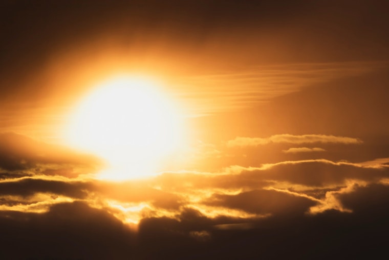 St. Louis Hit by Sizzling Heatwave as Heat Advisory Warns of Indices Reaching 103 Degrees