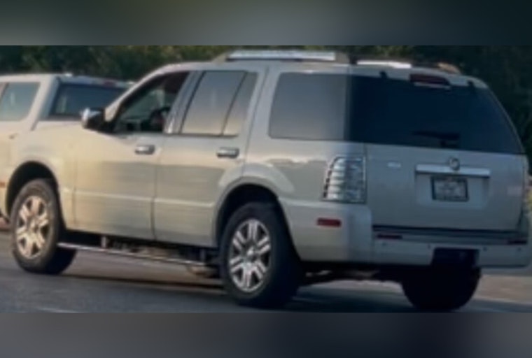 St. Louis Police Seek Driver in Fatal Hit-and-Run on W. Florissant as Victim's Identity Is Withheld Pending Notification