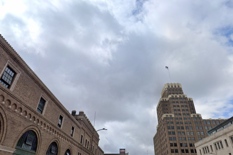 St. Louis Week Ahead, Mixed Weather with Sun, Showers, and Thunderstorms on the Horizon