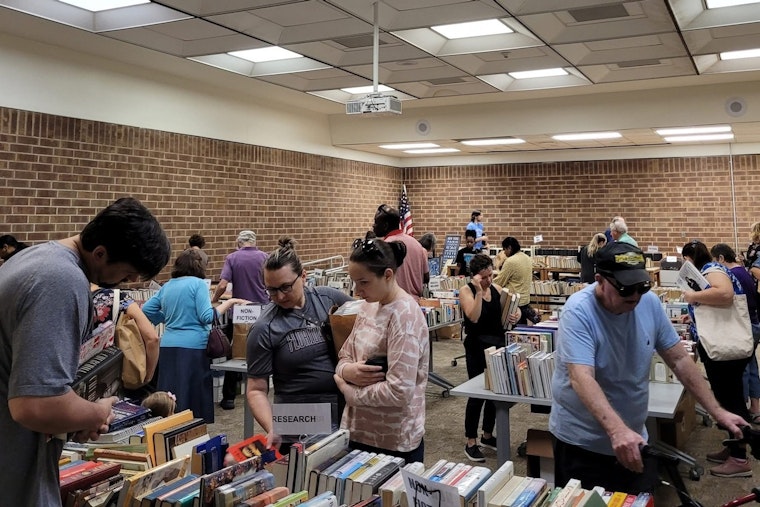 Stock Up on Summer Reads as Friends of Mandarin Library Hosts $10 Bag Book Sale This Weekend in Jacksonville