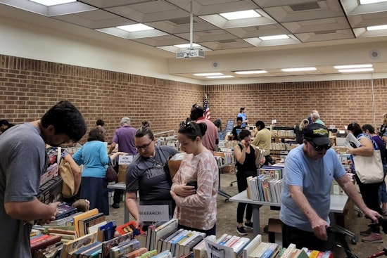 Stock Up on Summer Reads as Friends of Mandarin Library Hosts $10 Bag Book Sale This Weekend in Jacksonville